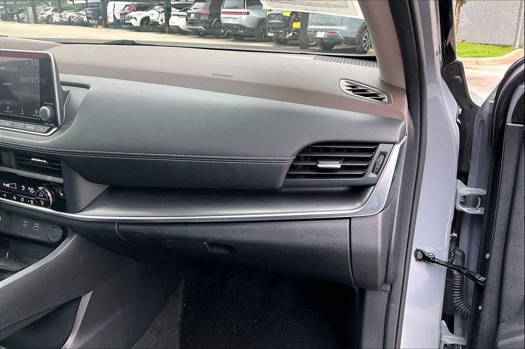 used 2023 Nissan Rogue car, priced at $24,702