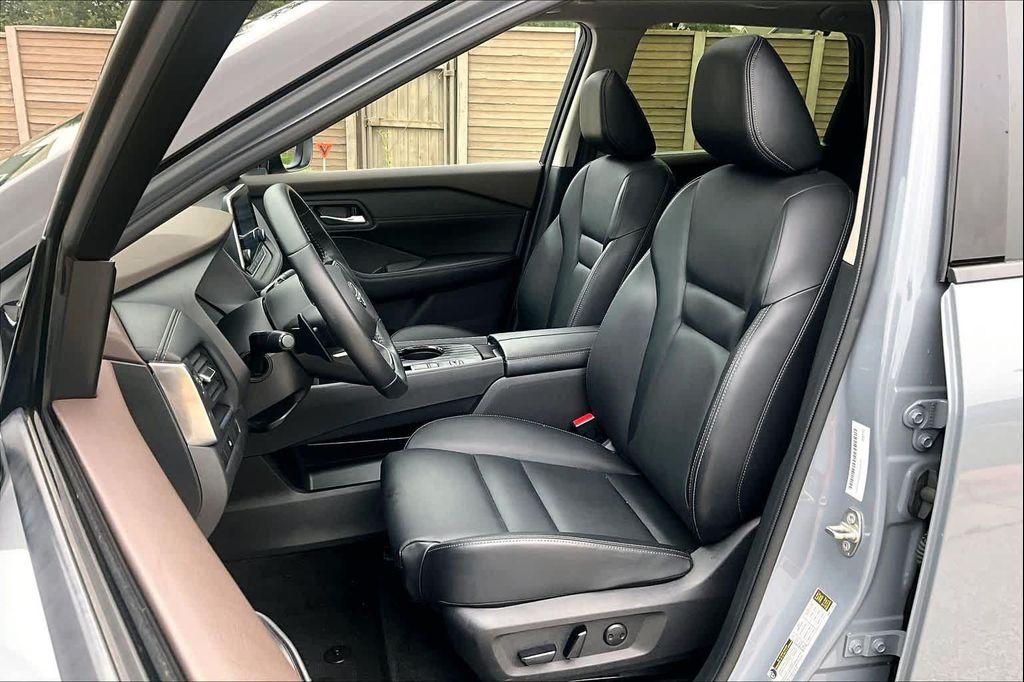 used 2023 Nissan Rogue car, priced at $24,702