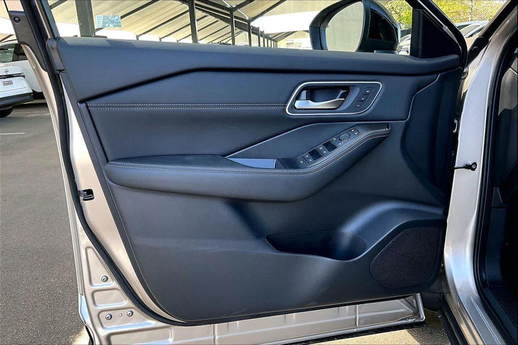 new 2026 Nissan Rogue car, priced at $37,627