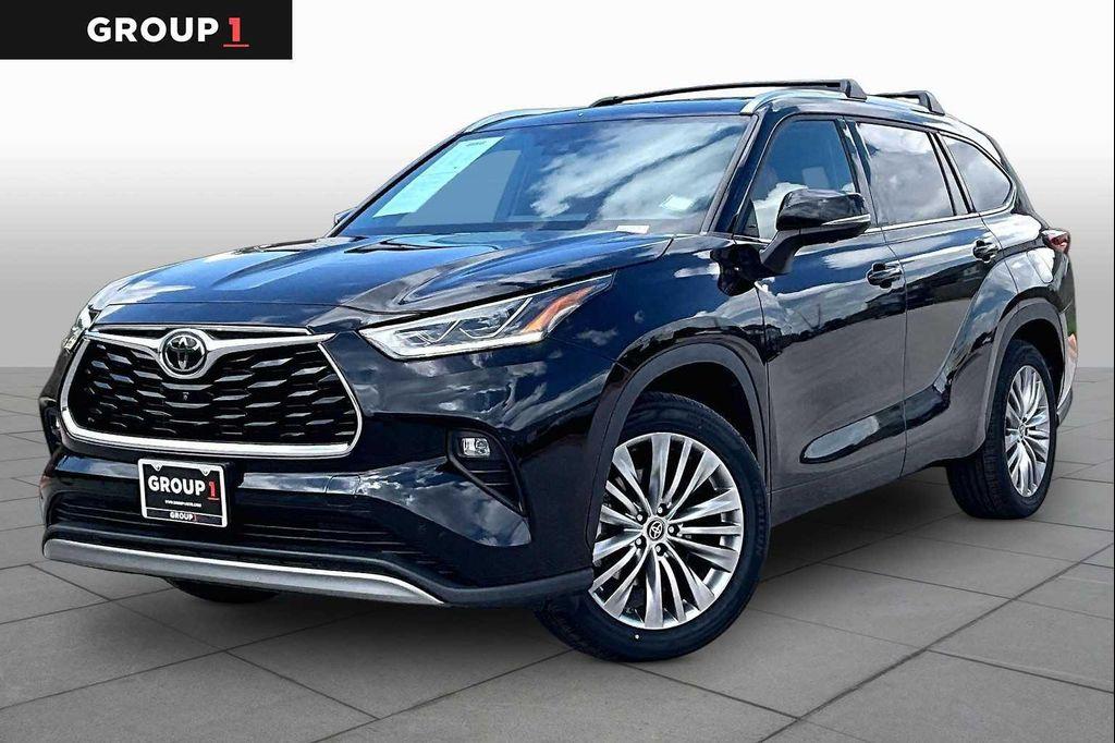used 2023 Toyota Highlander car, priced at $42,440