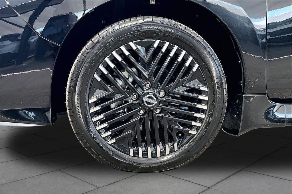 used 2025 Nissan Leaf car, priced at $25,222