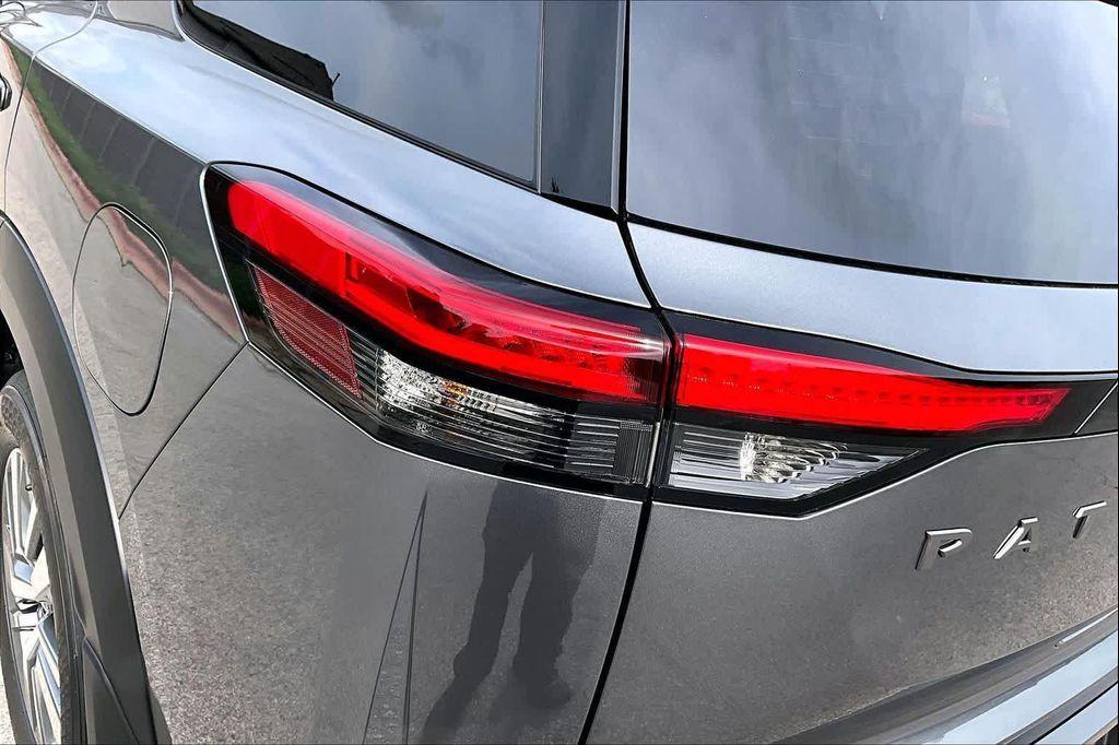 new 2026 Nissan Pathfinder car, priced at $42,265