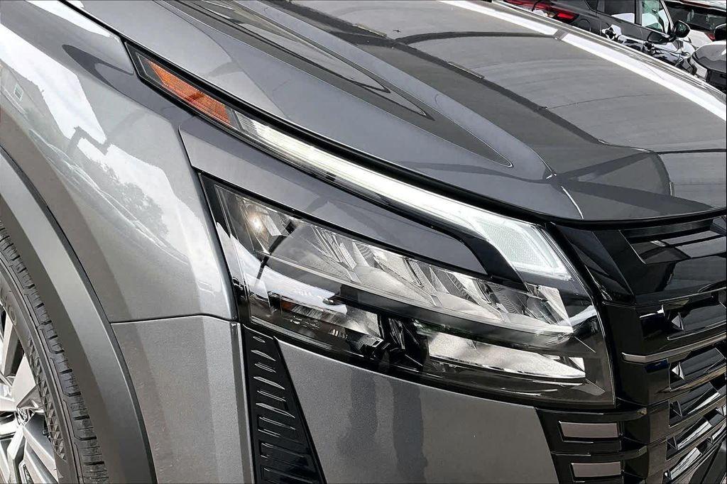 new 2026 Nissan Pathfinder car, priced at $42,265