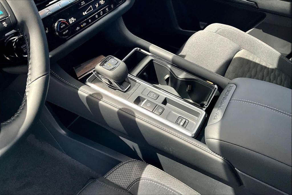 new 2026 Nissan Pathfinder car, priced at $38,945