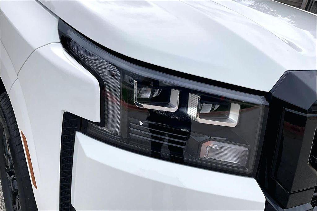 new 2026 Nissan Frontier car, priced at $36,690