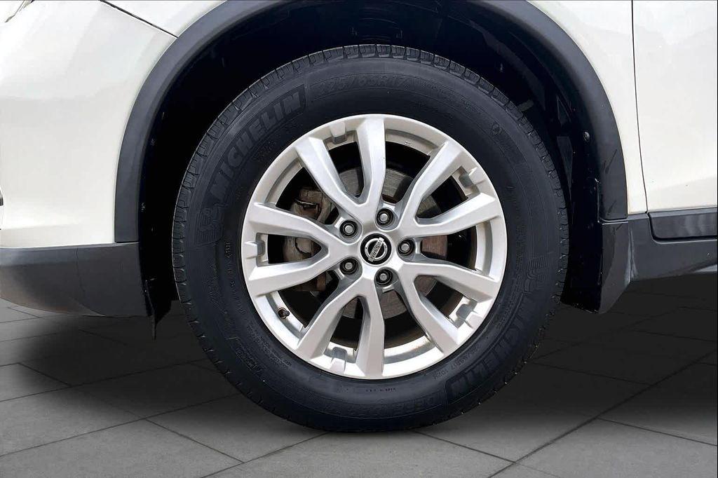 used 2017 Nissan Rogue car, priced at $12,987