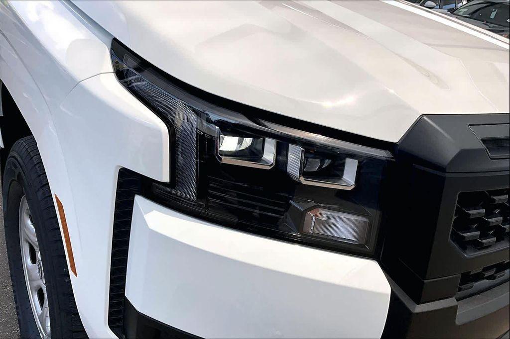 new 2026 Nissan Frontier car, priced at $32,115