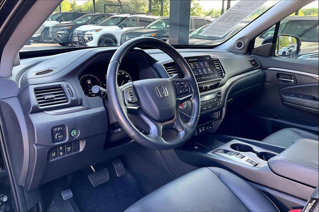 used 2024 Honda Ridgeline car, priced at $35,995