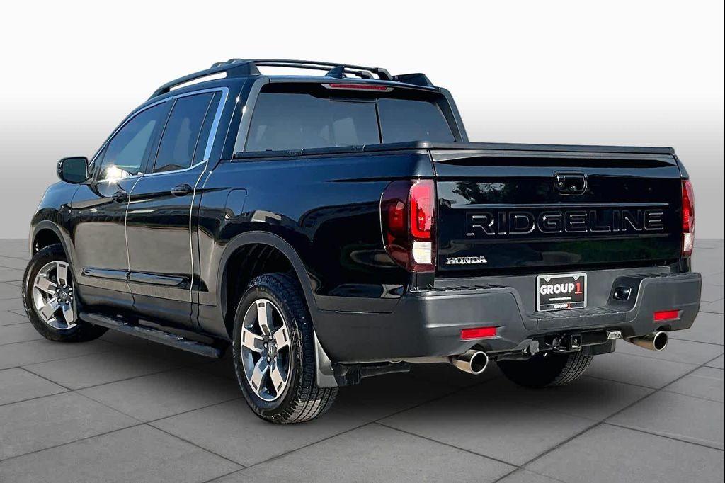 used 2024 Honda Ridgeline car, priced at $35,995