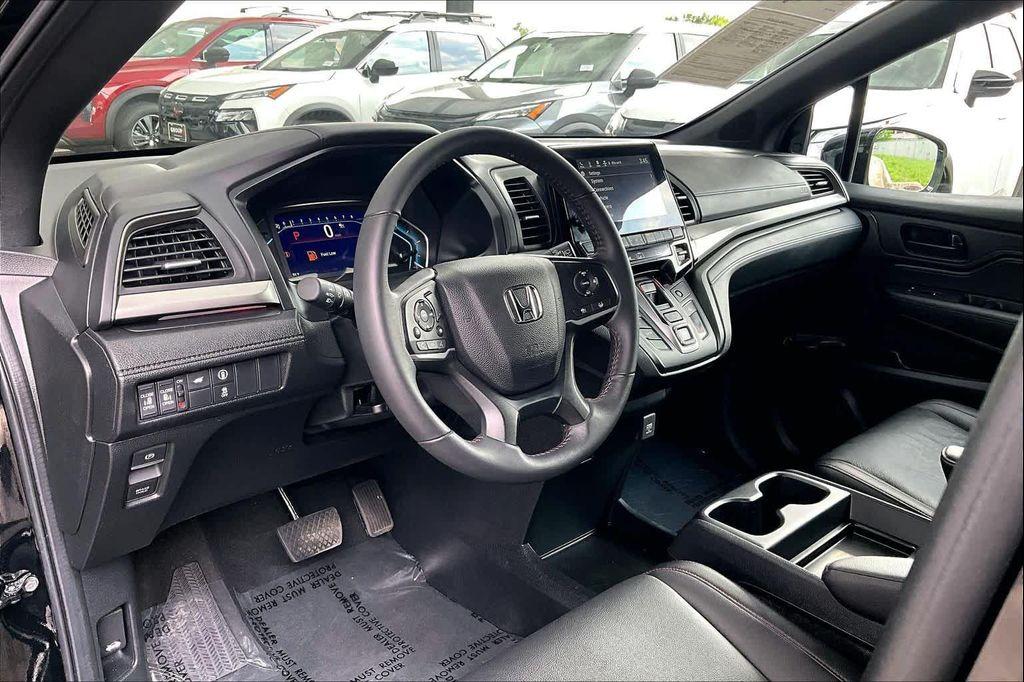 used 2024 Honda Odyssey car, priced at $36,946