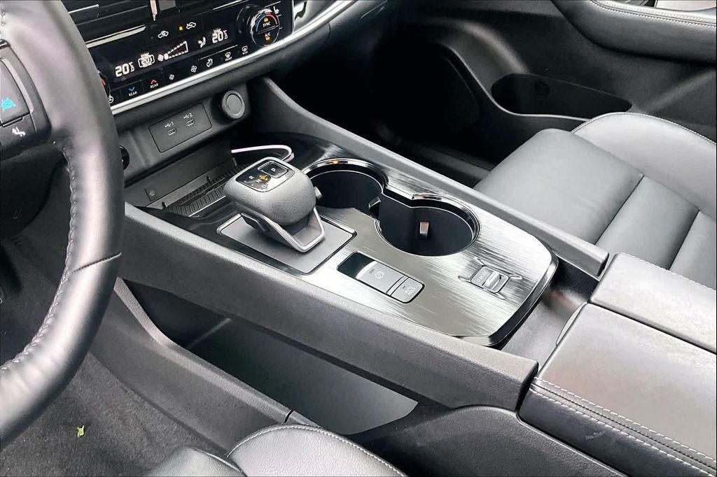 used 2025 Nissan Rogue car, priced at $33,471