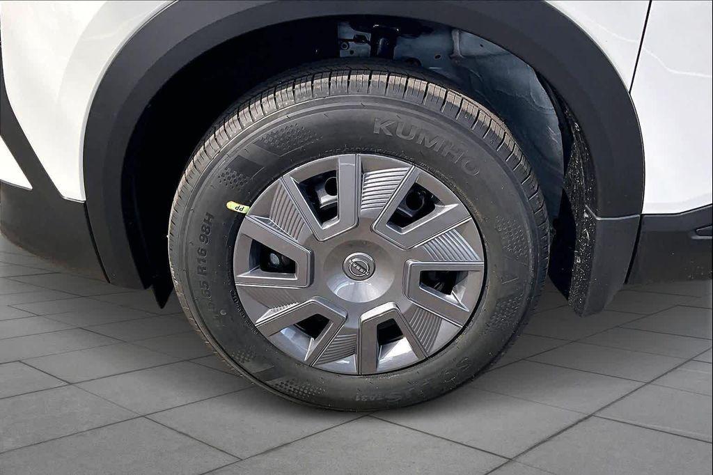 new 2026 Nissan Kicks car, priced at $24,442