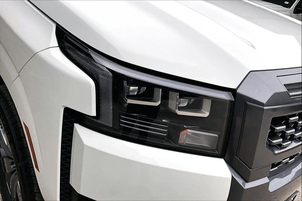 new 2026 Nissan Frontier car, priced at $40,410