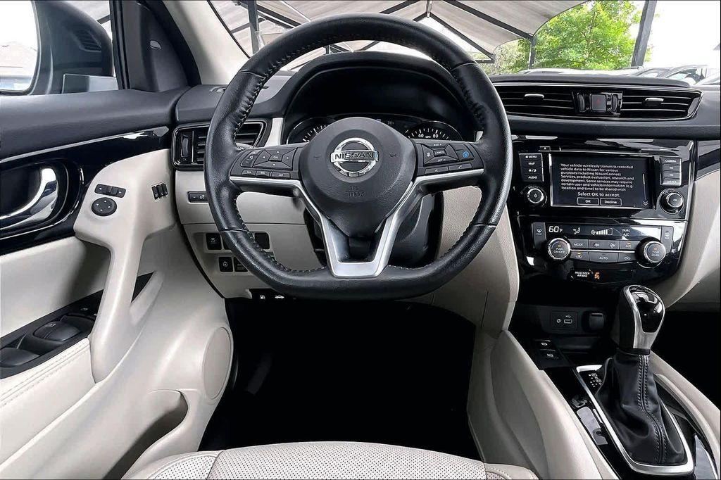 used 2022 Nissan Rogue Sport car, priced at $23,858