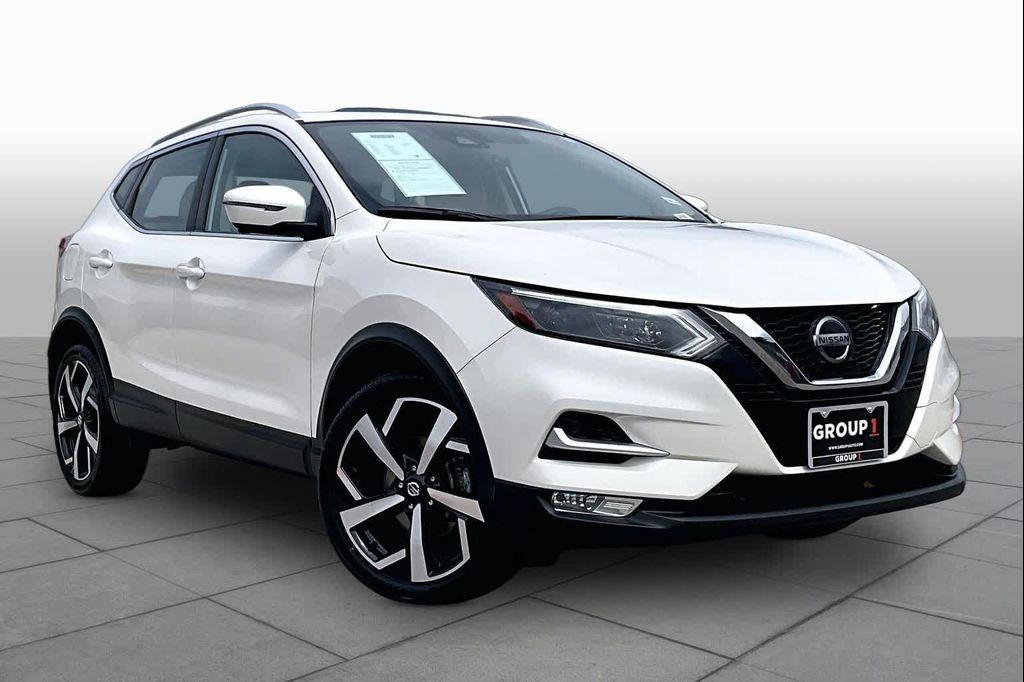 used 2022 Nissan Rogue Sport car, priced at $23,858