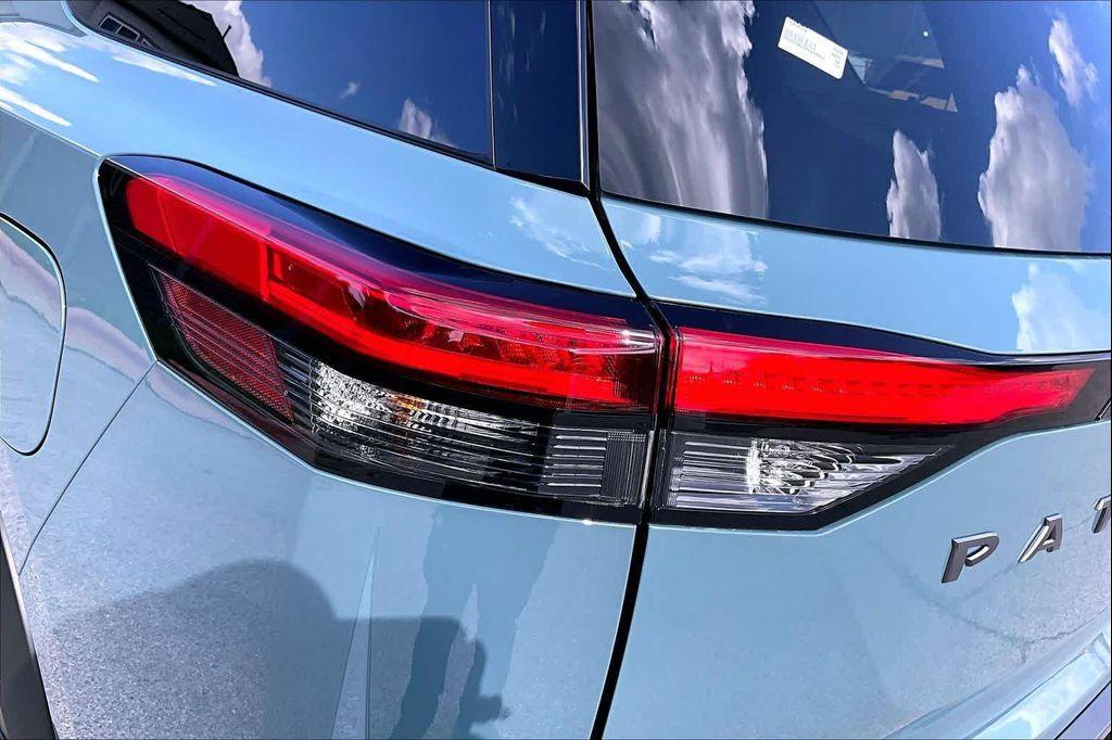 new 2026 Nissan Pathfinder car, priced at $51,615