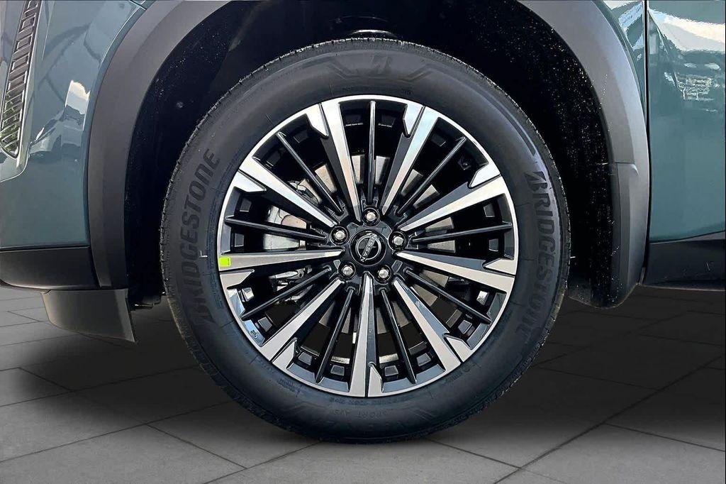 new 2026 Nissan Pathfinder car, priced at $51,615