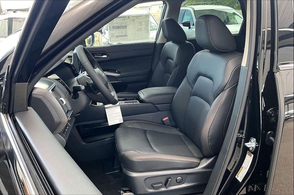 new 2026 Nissan Pathfinder car, priced at $41,885