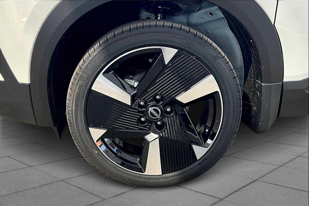 new 2026 Nissan Kicks car, priced at $28,109
