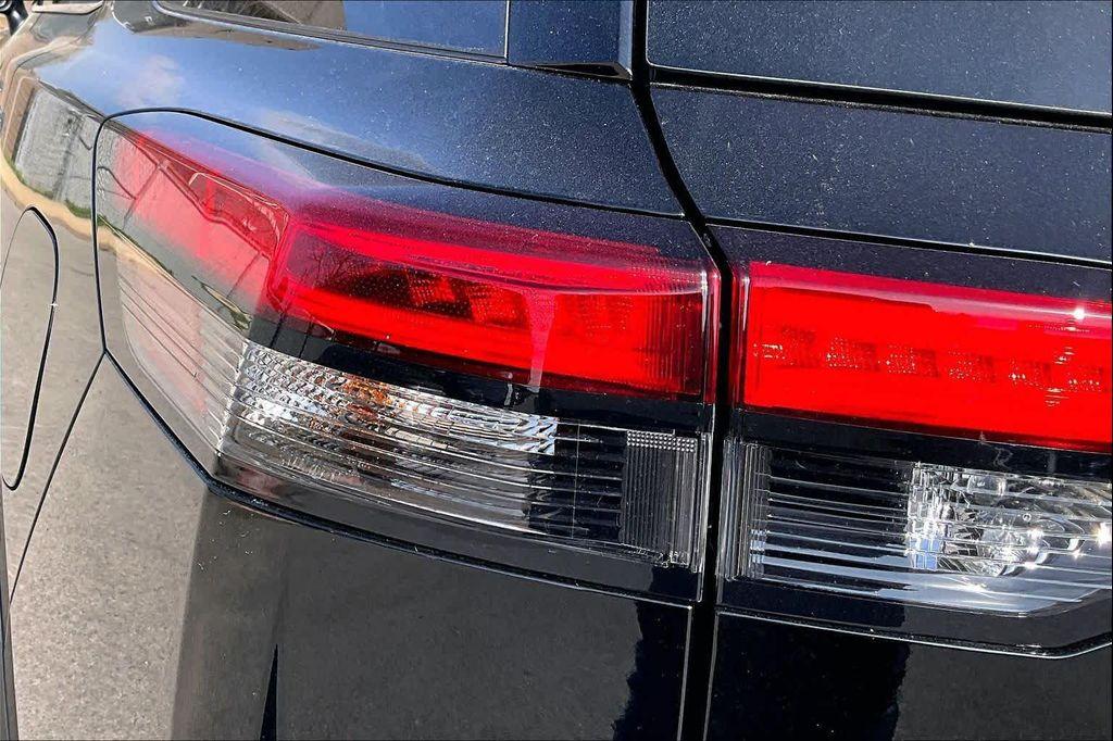 new 2026 Nissan Pathfinder car, priced at $40,835