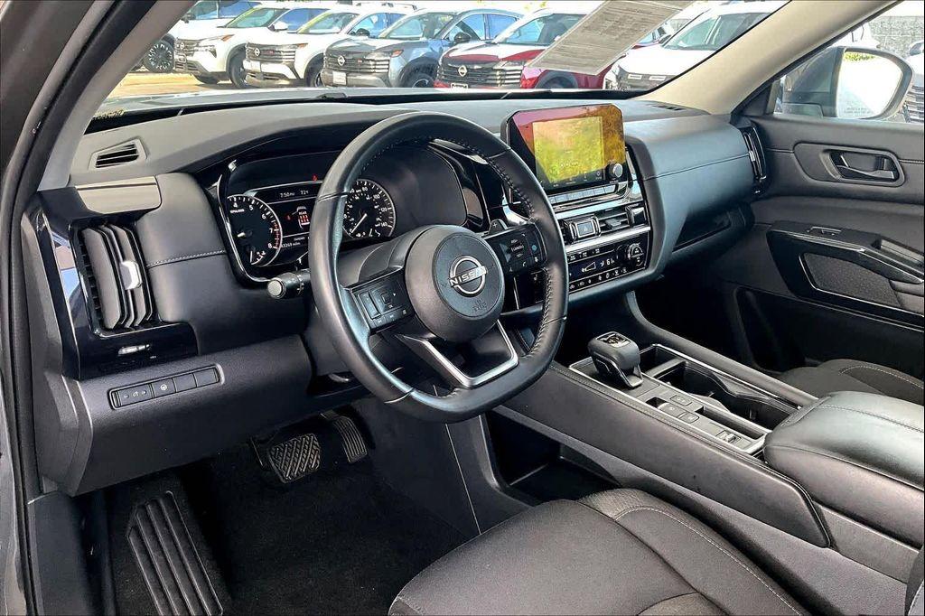used 2024 Nissan Pathfinder car, priced at $29,026