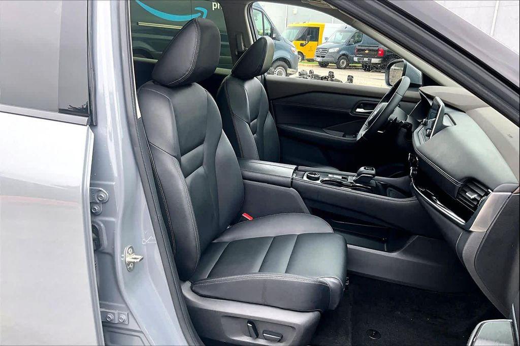 used 2023 Nissan Rogue car, priced at $28,874