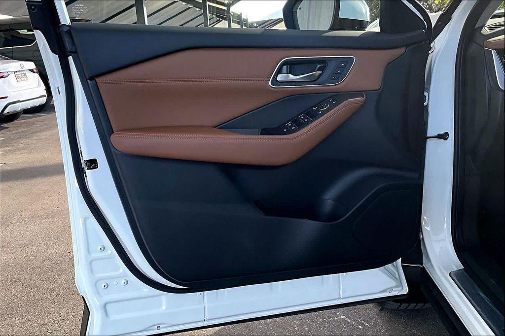 new 2026 Nissan Rogue car, priced at $40,525