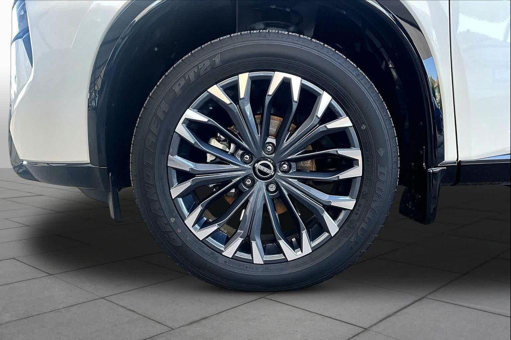 used 2025 Nissan Rogue car, priced at $36,937