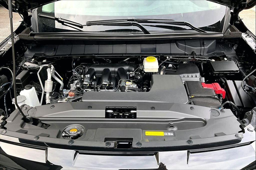 new 2026 Nissan Pathfinder car, priced at $39,665