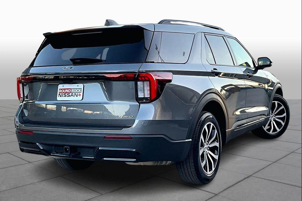 used 2025 Ford Explorer car, priced at $34,979