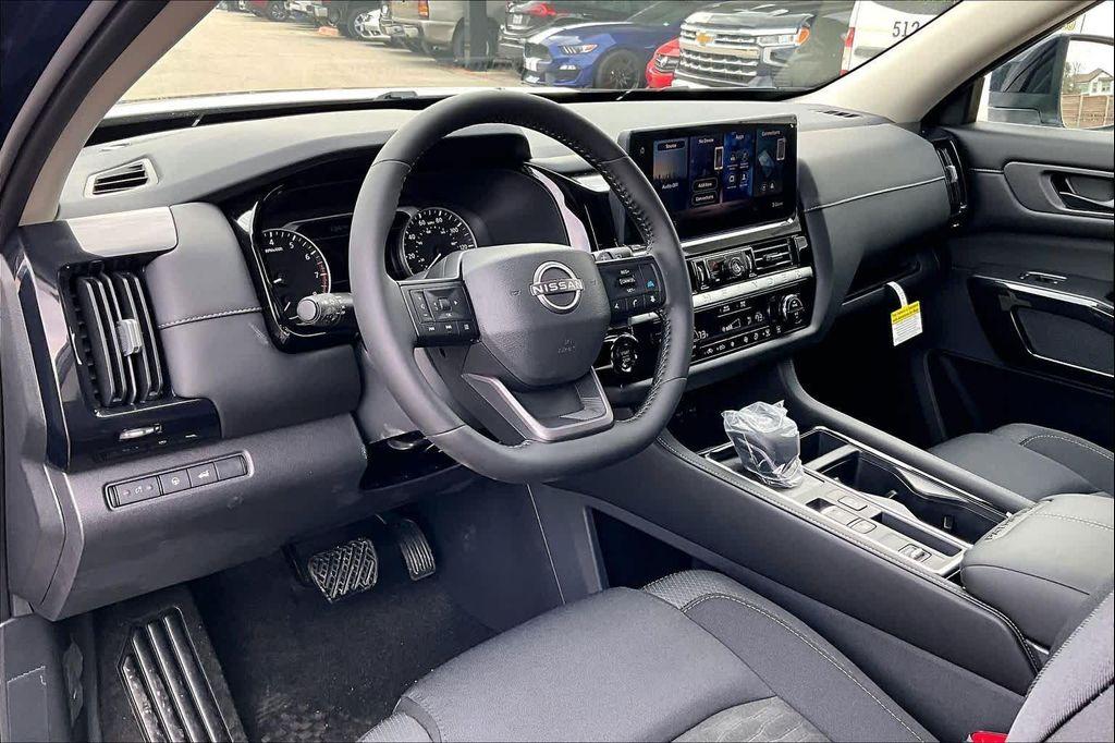 new 2026 Nissan Pathfinder car, priced at $39,235