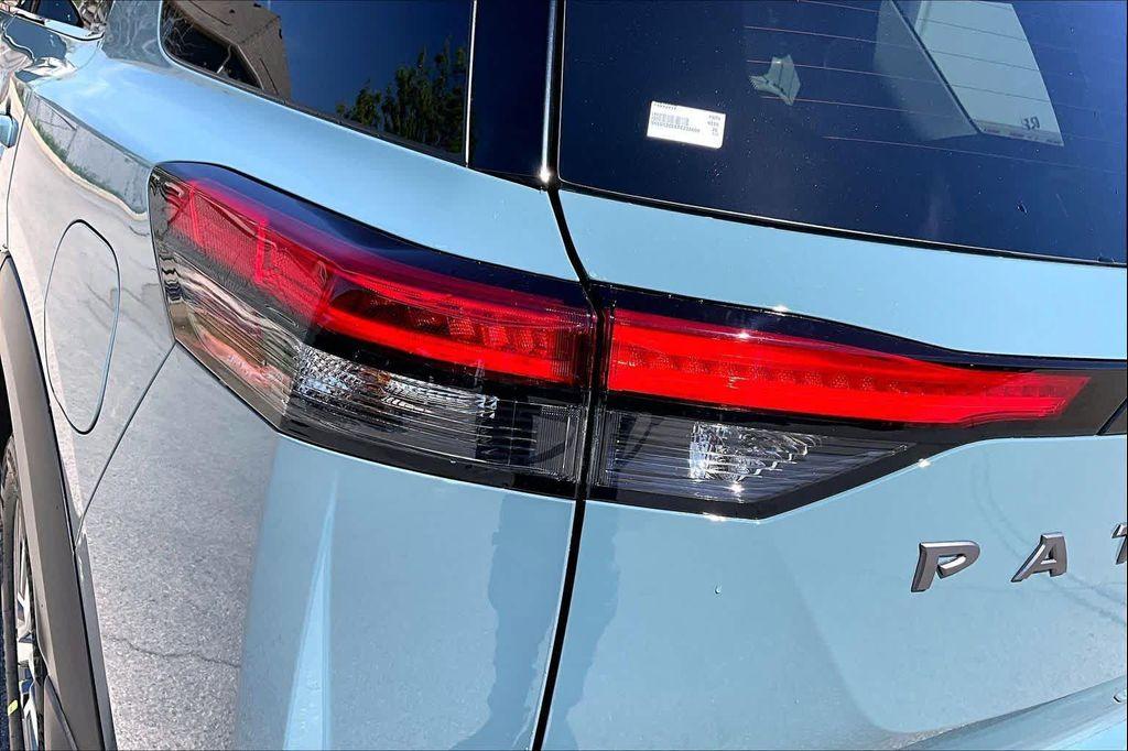 new 2026 Nissan Pathfinder car, priced at $43,900