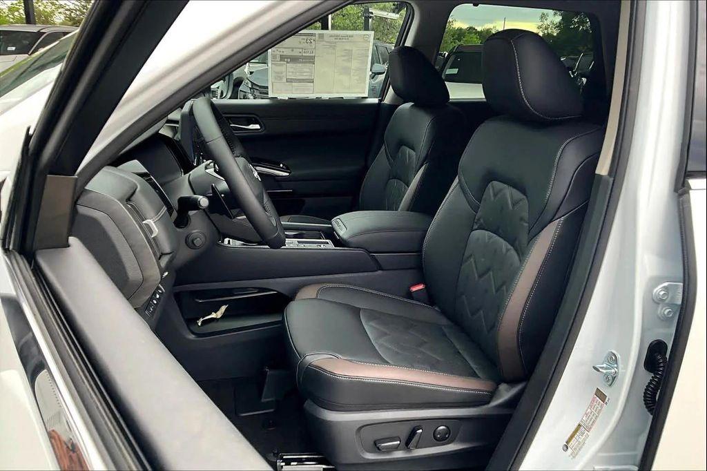 new 2026 Nissan Pathfinder car, priced at $48,800