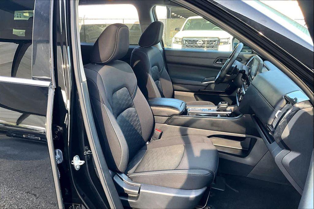used 2024 Nissan Pathfinder car, priced at $29,772