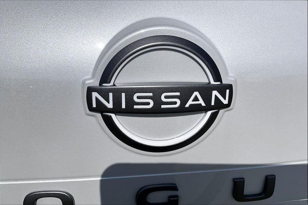 new 2026 Nissan Rogue car, priced at $29,725