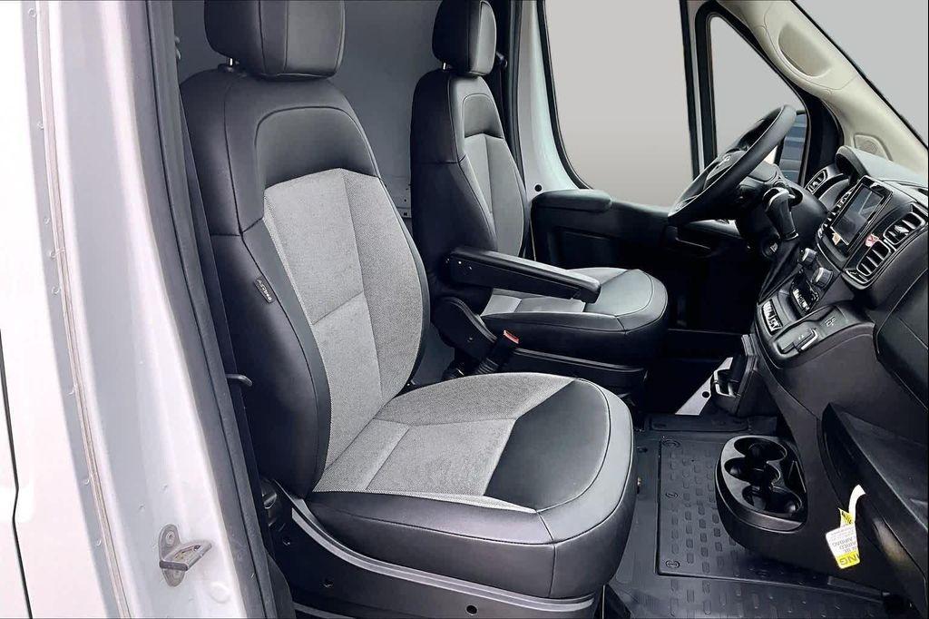 used 2024 Ram ProMaster 2500 car, priced at $35,124