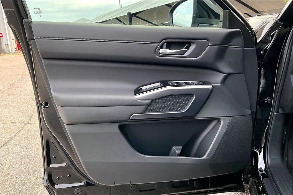 new 2026 Nissan Pathfinder car, priced at $43,450