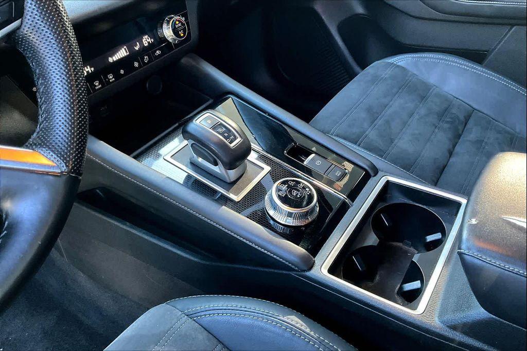 used 2023 Mitsubishi Outlander car, priced at $19,887