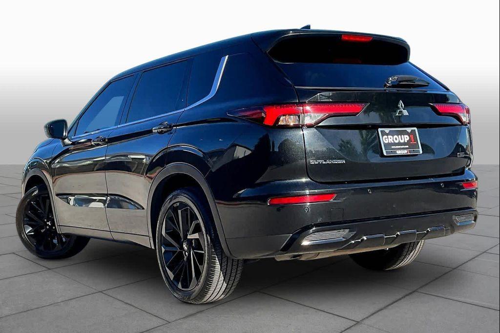 used 2023 Mitsubishi Outlander car, priced at $19,887