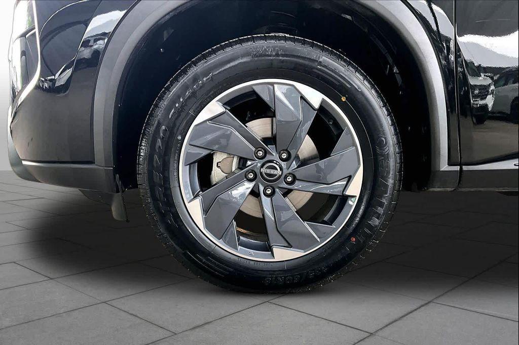 used 2024 Nissan Rogue car, priced at $23,988
