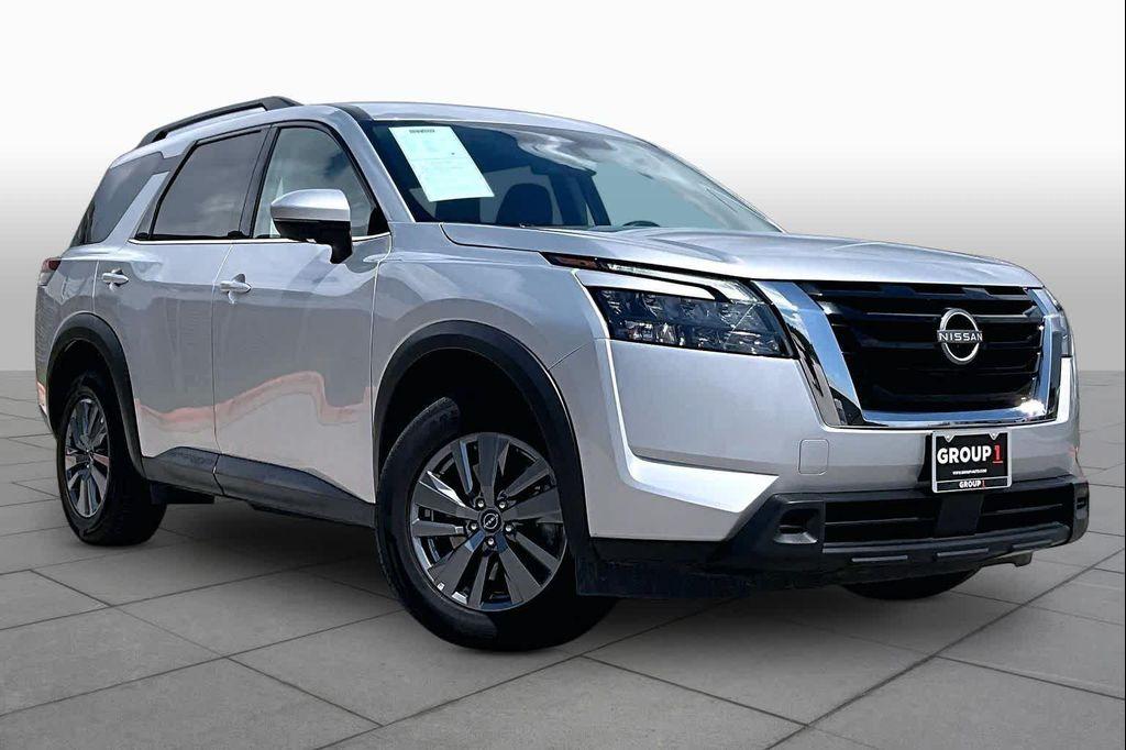 used 2024 Nissan Pathfinder car, priced at $27,498