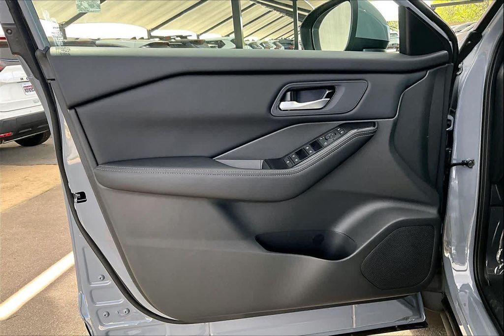 new 2026 Nissan Rogue car, priced at $29,725