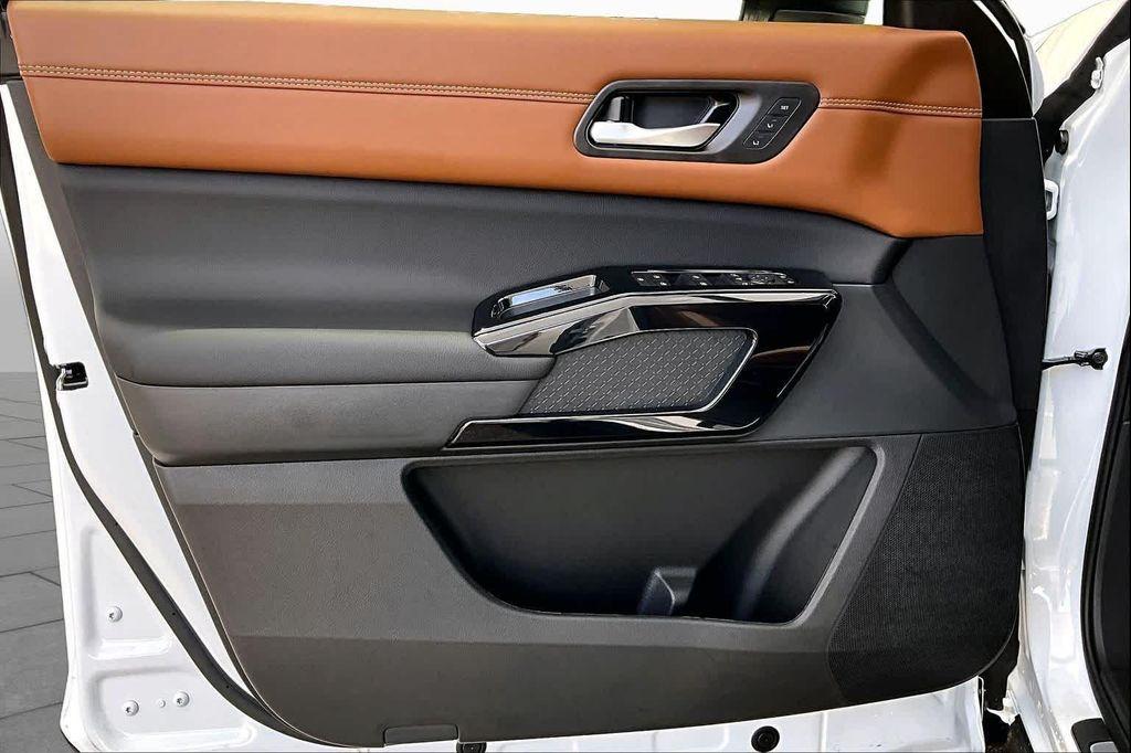 new 2026 Nissan Pathfinder car, priced at $50,115