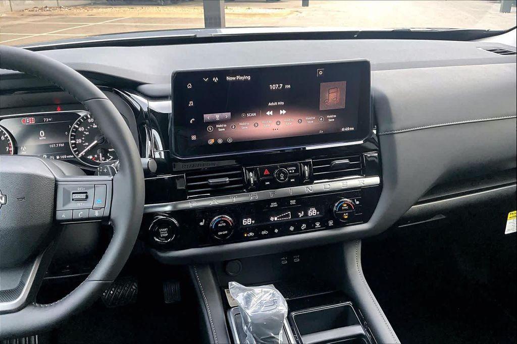 new 2026 Nissan Pathfinder car, priced at $39,615