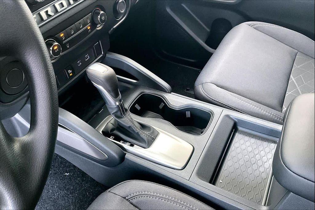 new 2027 Nissan Frontier car, priced at $37,015