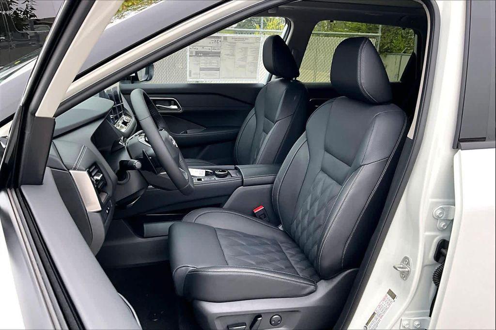 new 2026 Nissan Rogue car, priced at $40,525