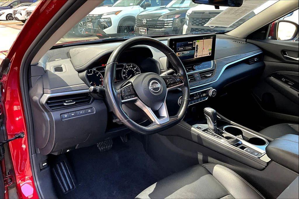 used 2023 Nissan Altima car, priced at $24,910
