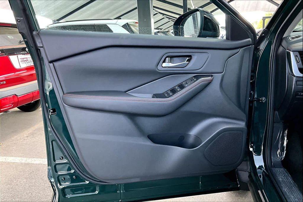 new 2026 Nissan Rogue car, priced at $33,865