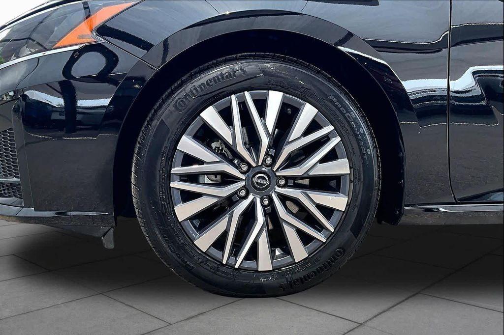 used 2025 Nissan Altima car, priced at $20,350