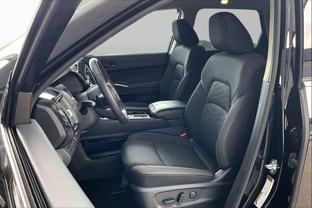 used 2025 Nissan Pathfinder car, priced at $31,200